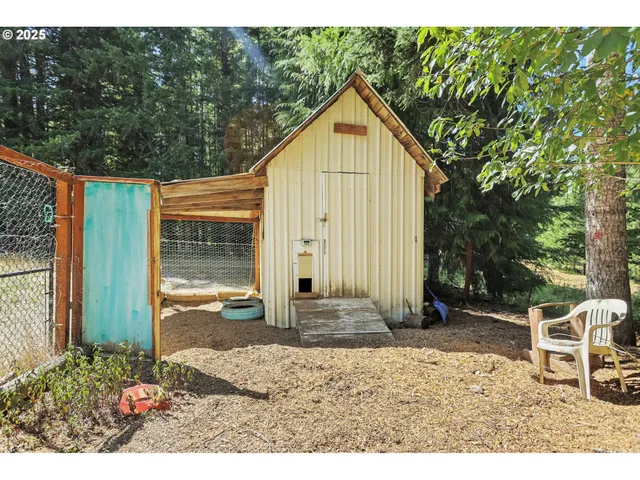 $599,000 | 11 Edgewater Drive, Carson, WA 98610