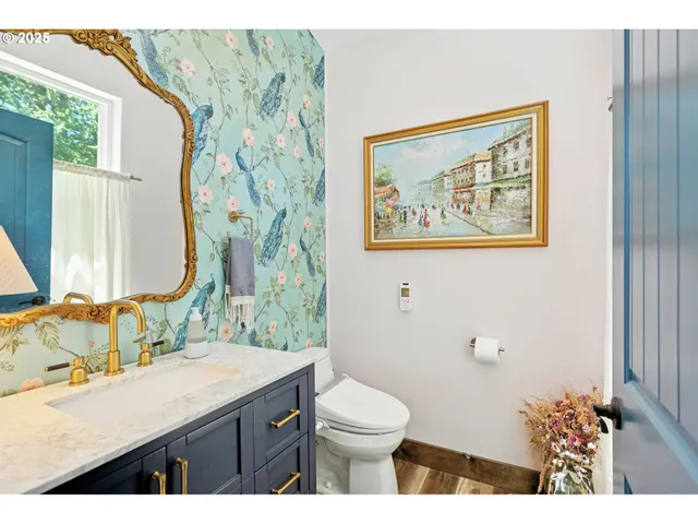 $599,000 | 11 Edgewater Drive, Carson, WA 98610