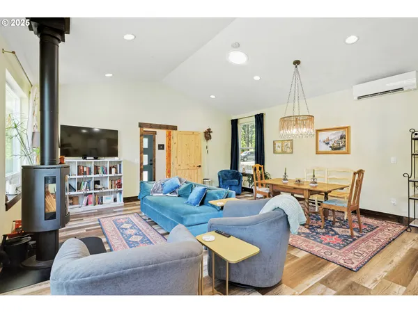 $599,000 | 11 Edgewater Drive, Carson, WA 98610