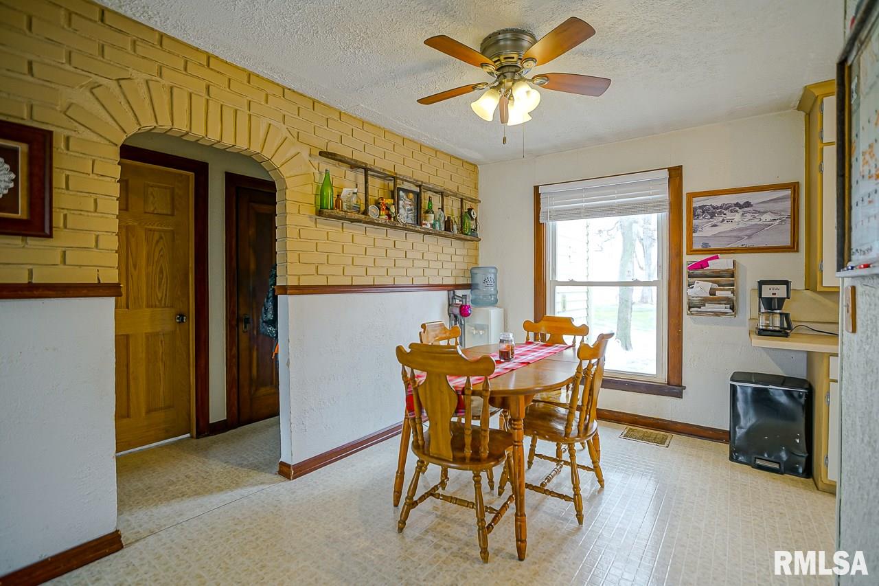 29818 East Manito Road Manito, IL 61546 - Photo 9 of 42 Gallery Image 9
