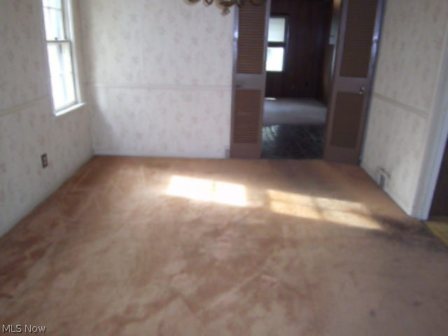 4054 Stilmore Road Cleveland, OH 44121 - Photo 5 of 15
