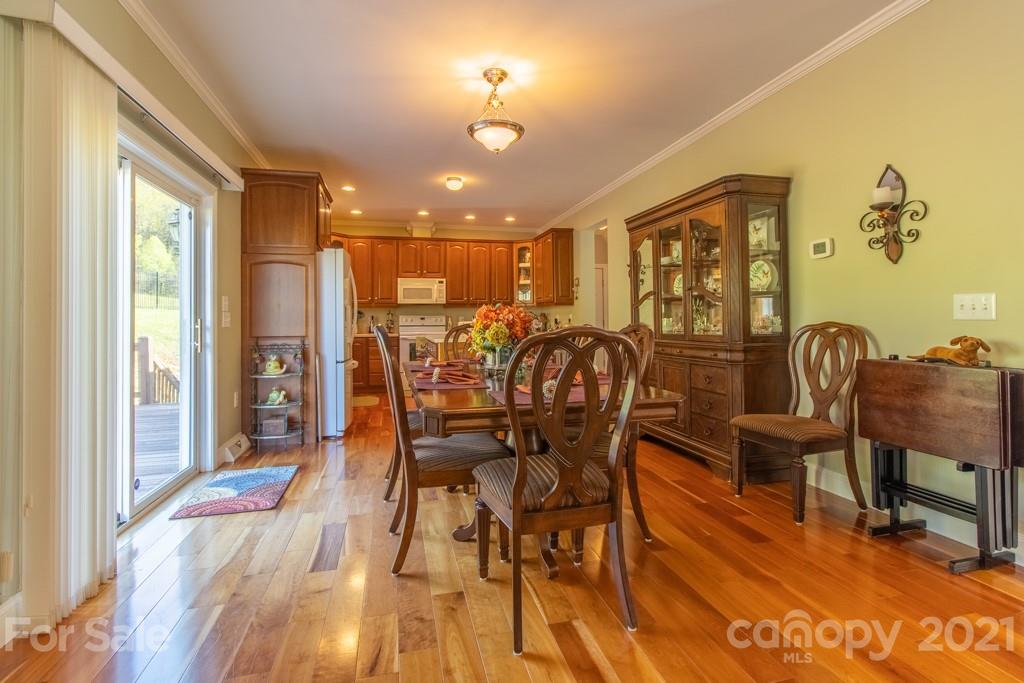 43 Mandalay Ridge Canton, NC 28716 - Photo 10 of 26 Gallery Image 10