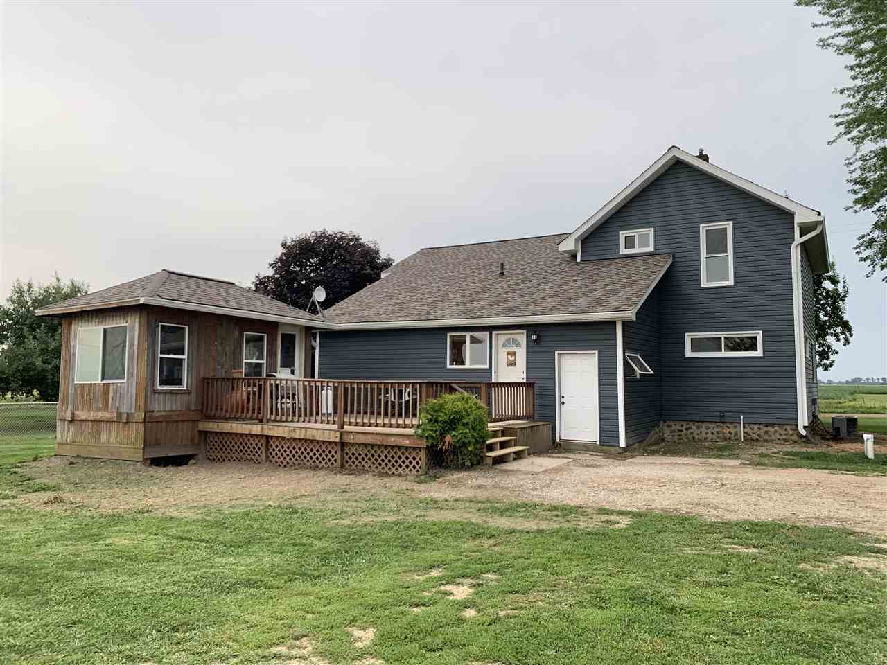 8869 East Polk Road Breckenridge, MI 48615 - Photo 2 of 23 1878494-1.JPG