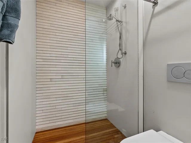 $3,695,000 | 475 Lakeshore Boulevard, Unit 18, Incline Village, NV 89451