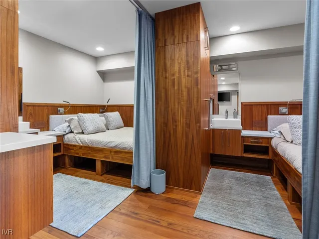 $3,695,000 | 475 Lakeshore Boulevard, Unit 18, Incline Village, NV 89451