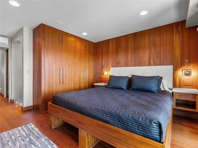 $3,695,000 | 475 Lakeshore Boulevard, Unit 18, Incline Village, NV 89451