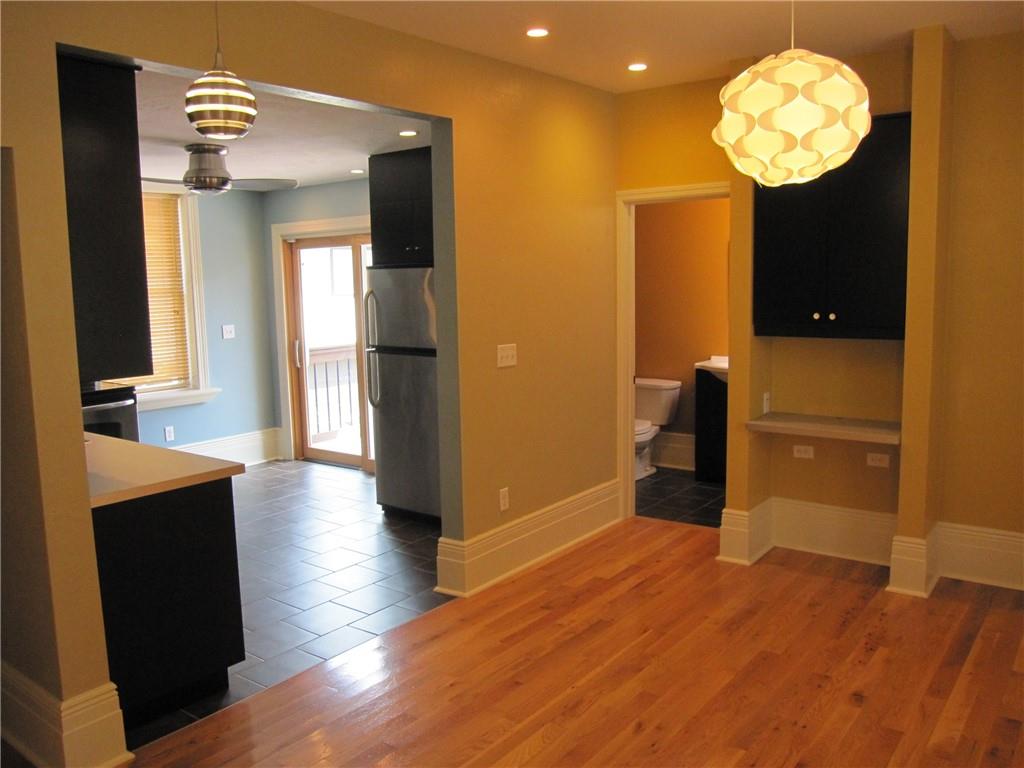471 Oneida Street Pittsburgh, PA 15211 - Photo 7 of 30