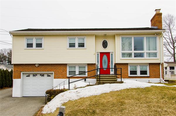 28 Bernard Road Woburn, MA 01801 - Photo 1 of 30 Gallery Image 1