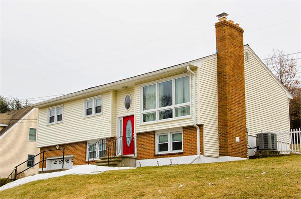 28 Bernard Road Woburn, MA 01801 - Photo 3 of 30 Gallery Image 3