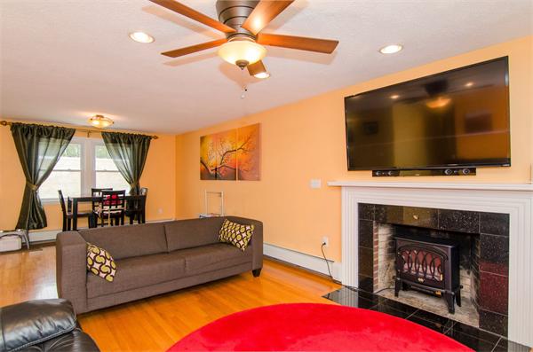28 Bernard Road Woburn, MA 01801 - Photo 4 of 30 Gallery Image 4