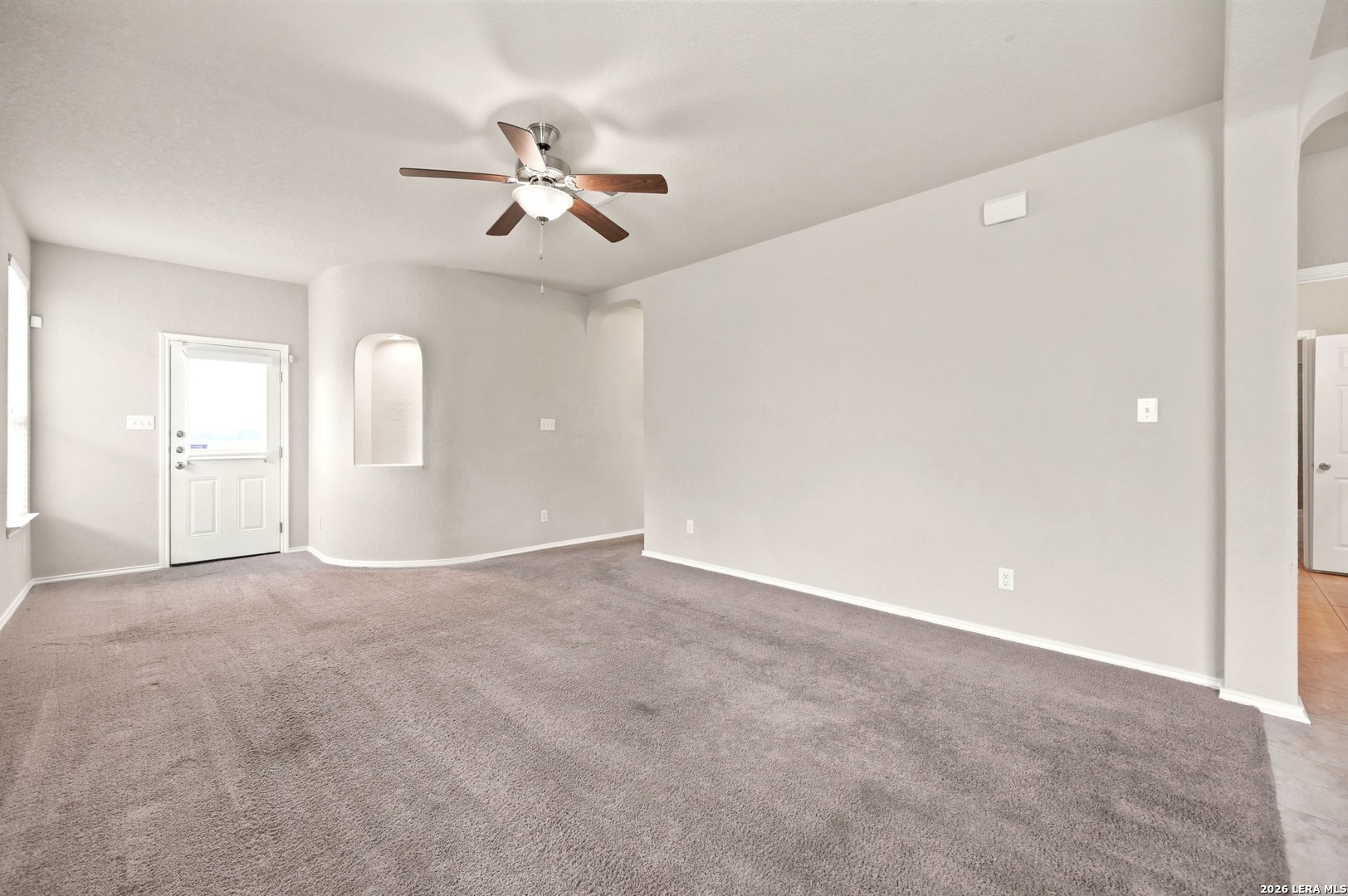 10220 Colonel Ridge Schertz, TX 78154 - Photo 8 of 33