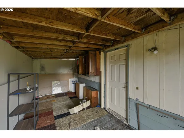 $99,000 | 91319 Grinnell Lane, Coos Bay, OR 97420