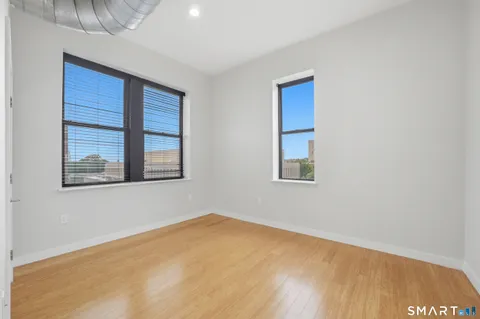 $279,000 | 881 Lafayette Boulevard, Unit 5H, Bridgeport, CT 06604