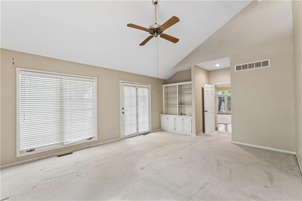 14936 Rhodes Circle Lenexa, KS 66215 - Photo 26 of 87