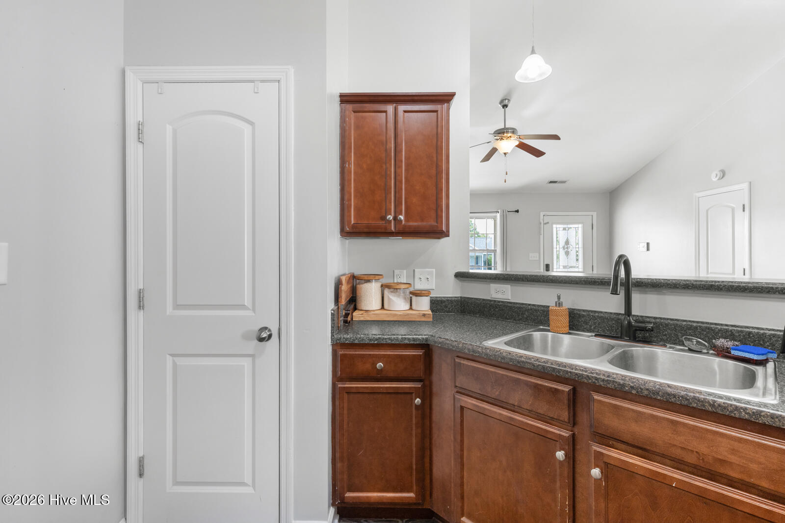 216 Lockwood Court Hubert, NC 28539 - Photo 11 of 24