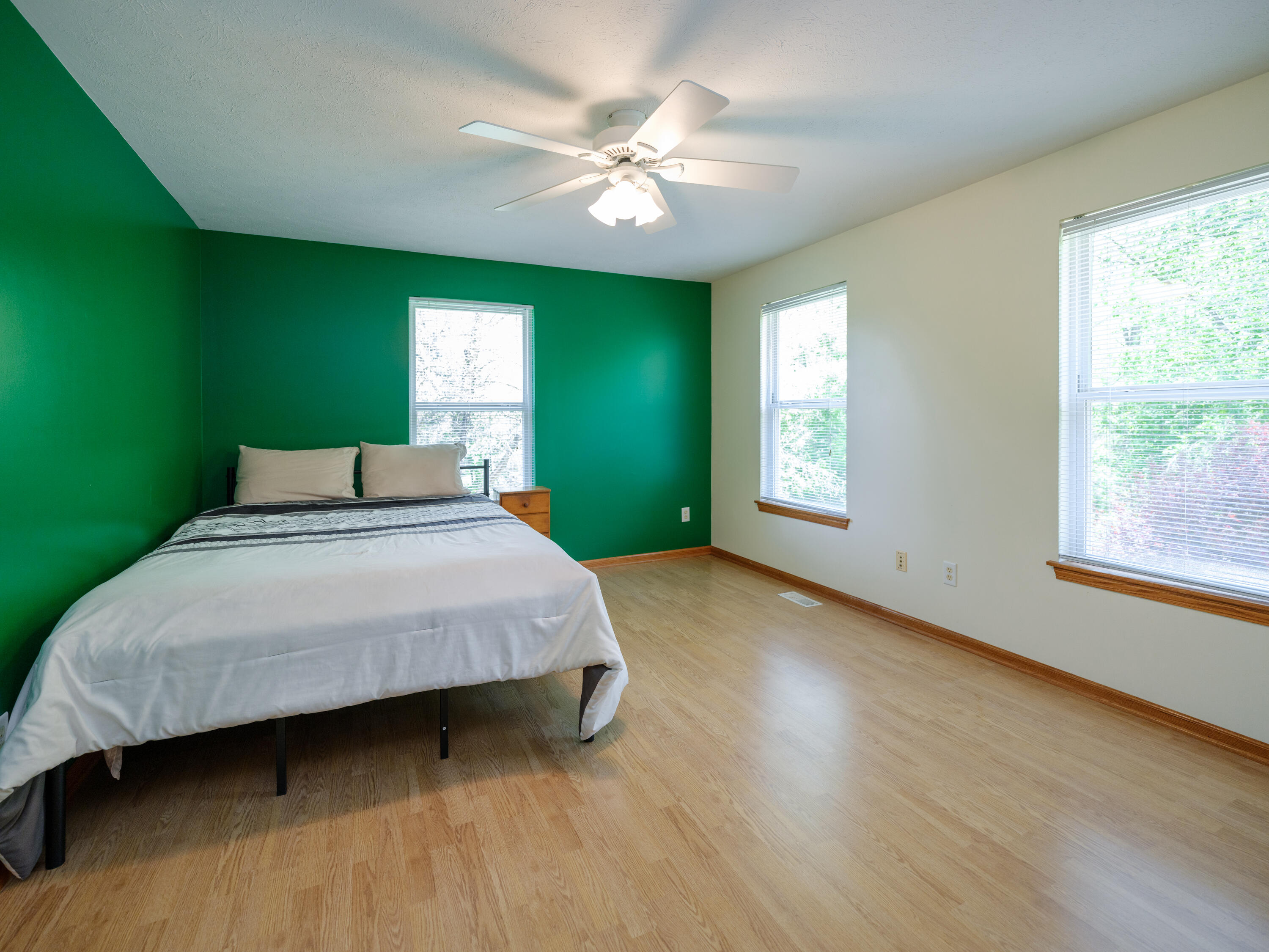 1042 Hunter Ridge Battle Creek, MI 49017 - Photo 25 of 47 1042 Hunters Ridge-124