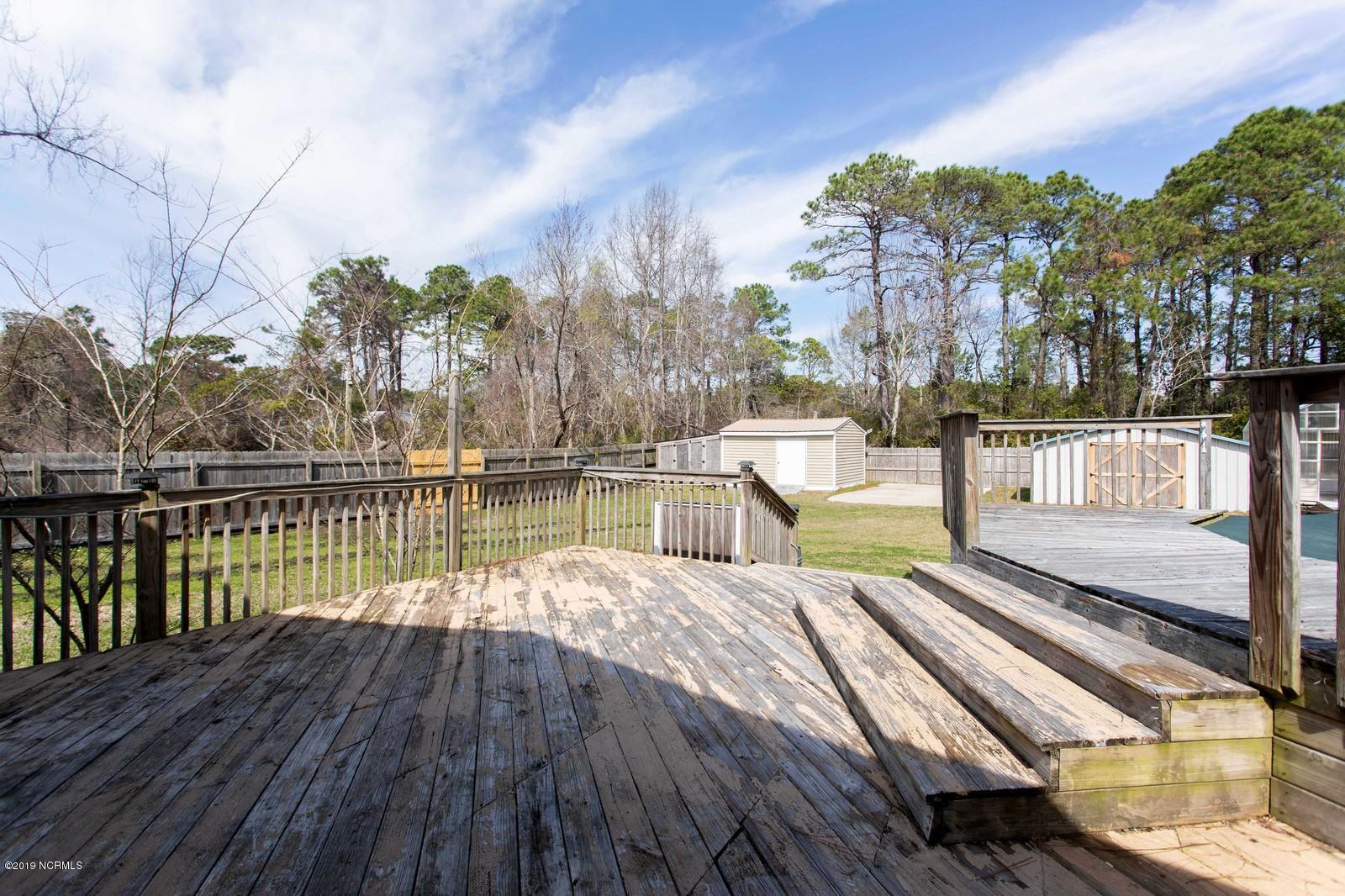 613 Carolina Inlet Acres Road Wilmington, NC 28412 - Photo 8 of 36 08_613InletAcresDr8_mls