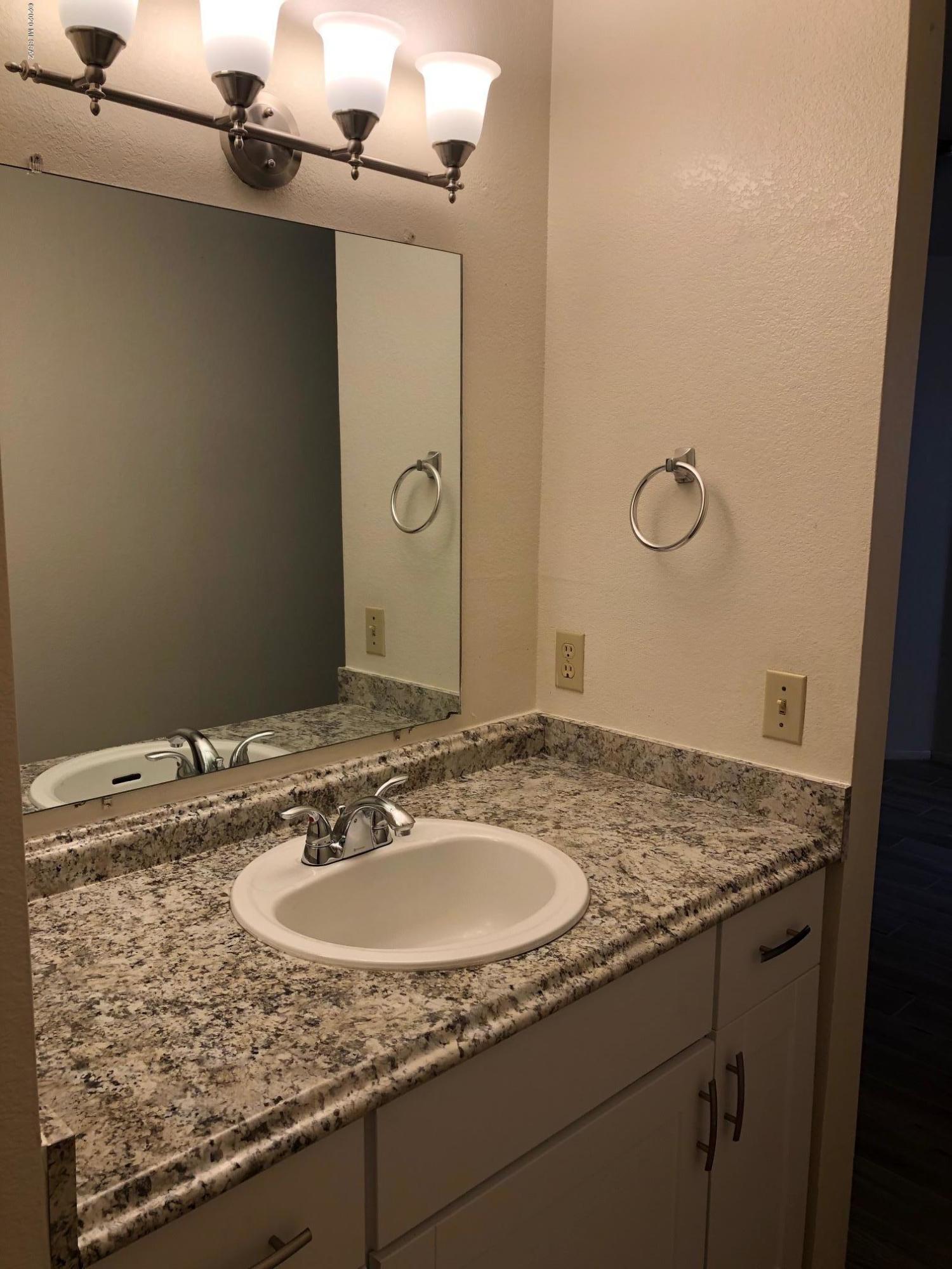 3690 North Country Club Road, Unit 1013 Tucson, AZ 85716 - Photo 7 of 20