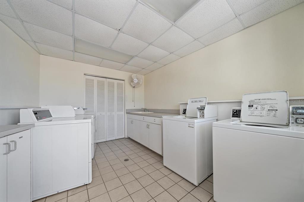100 Sands Point Road, Unit 303 Longboat Key, FL 34228 - Photo 4 of 45
