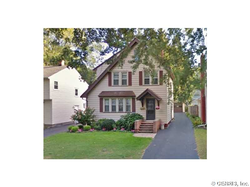 109 Catalpa Road Irondequoit, NY 14617 - Photo 1 of 1 Exterior Front