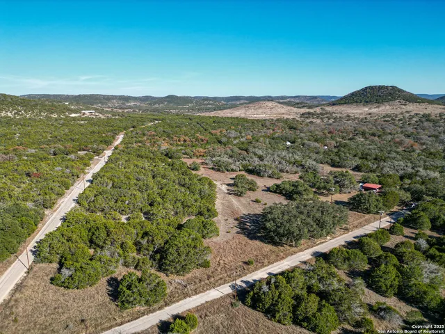 $278,000 | 235 Baptist Lane, Tarpley, TX 78883