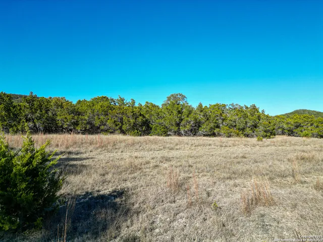 $278,000 | 235 Baptist Lane, Tarpley, TX 78883