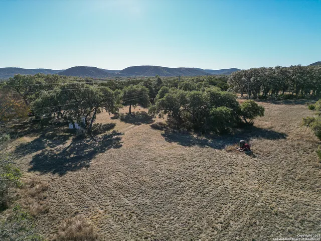 $278,000 | 235 Baptist Lane, Tarpley, TX 78883