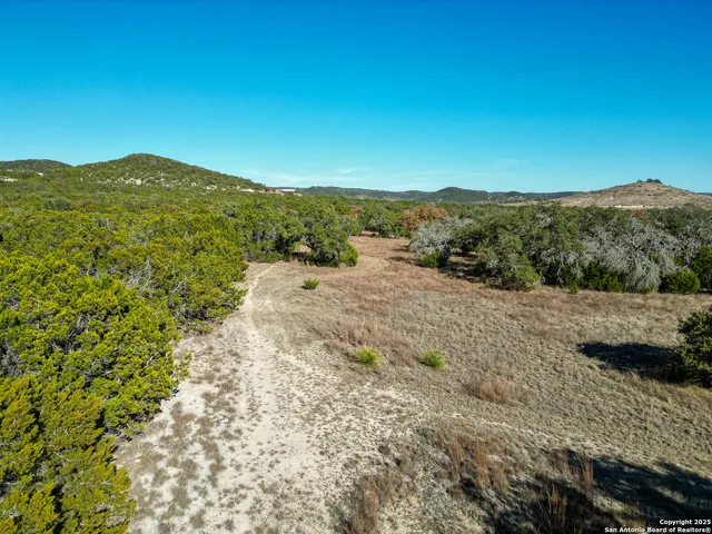 $278,000 | 235 Baptist Lane, Tarpley, TX 78883