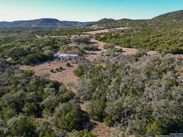 $278,000 | 235 Baptist Lane, Tarpley, TX 78883