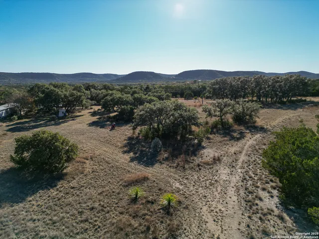 $278,000 | 235 Baptist Lane, Tarpley, TX 78883