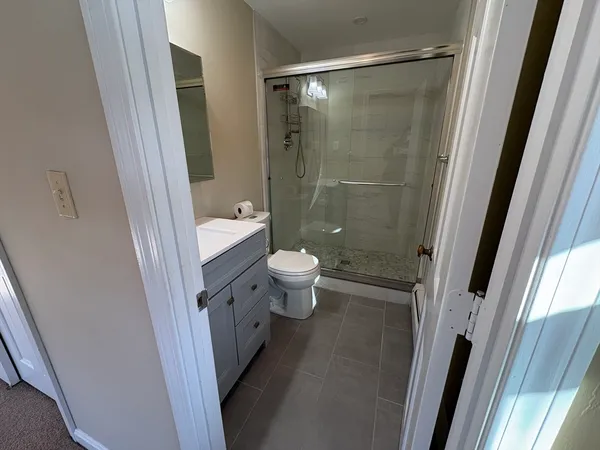 $3,200 | 48 Bigelow Avenue, Unit 24, Watertown, MA 02472