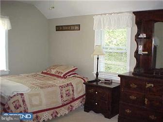 27 Preston Road Media, PA 19063 - Photo 8 of 12