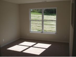 1717 Cooks Valley Road Kingsport, TN 37664 - Photo 3 of 10 Dining Room Similar