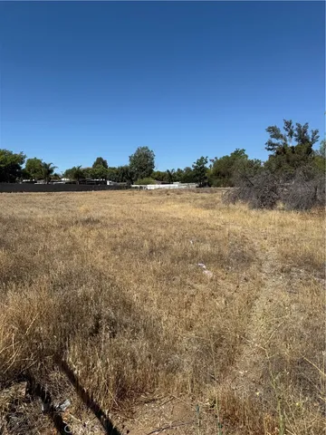 $399,990 | 25773 Highway 74, Perris, CA 92570