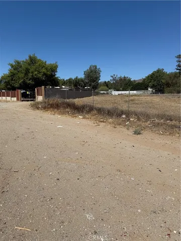 $399,990 | 25773 Highway 74, Perris, CA 92570