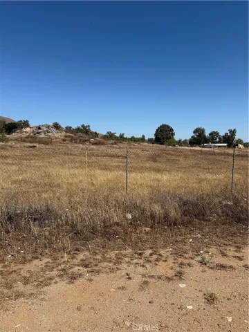 $399,990 | 25773 Highway 74, Perris, CA 92570