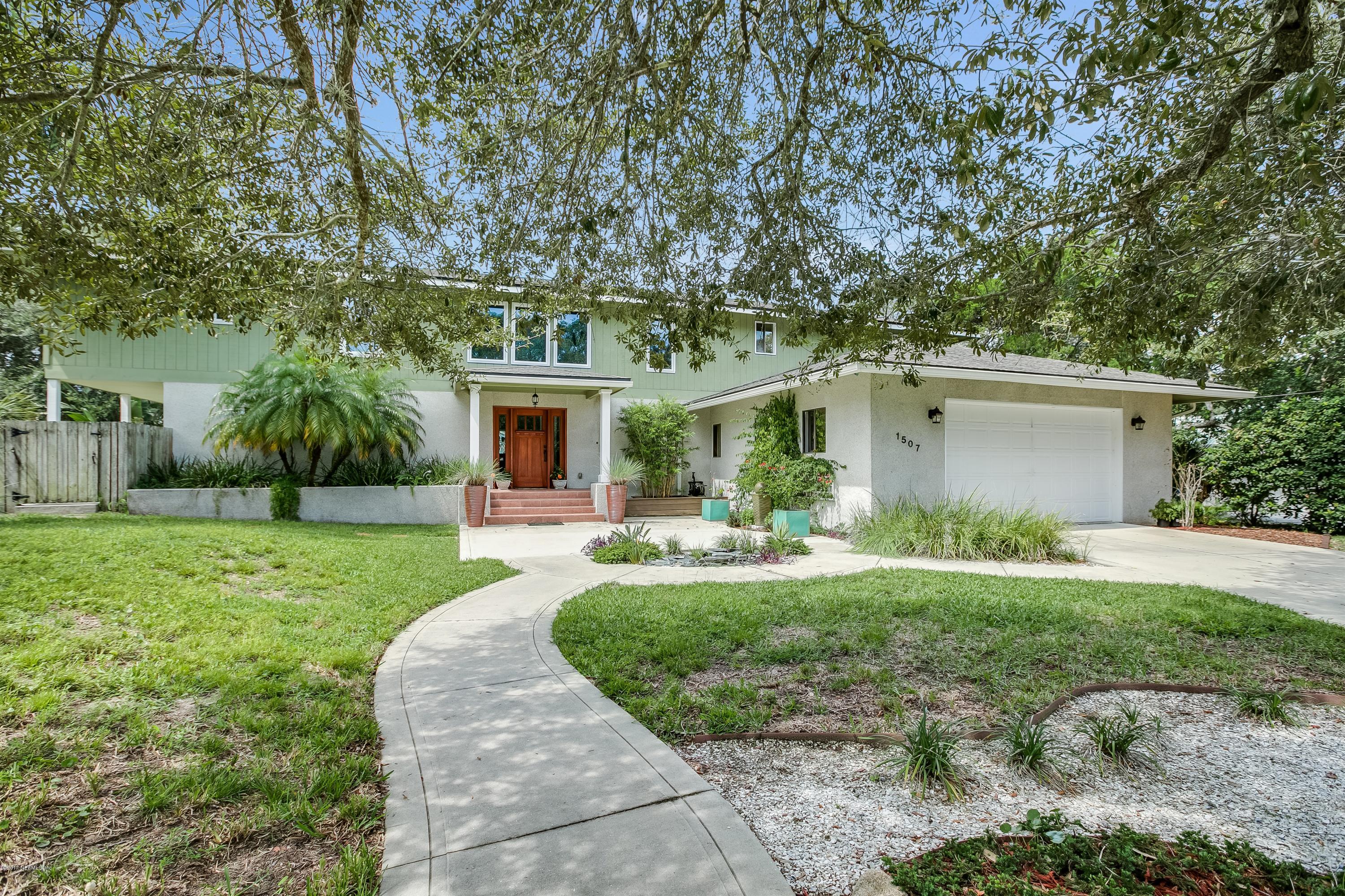 1507 San Rafael Way St. Augustine, FL 32080 - Photo 2 of 32 front view of a house with a yard