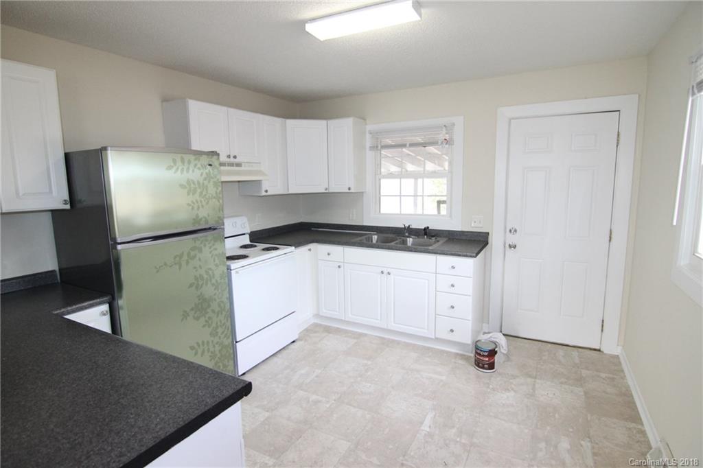 720 Davis Park Road Gastonia, NC 28052 - Photo 8 of 22 Gallery Image 8
