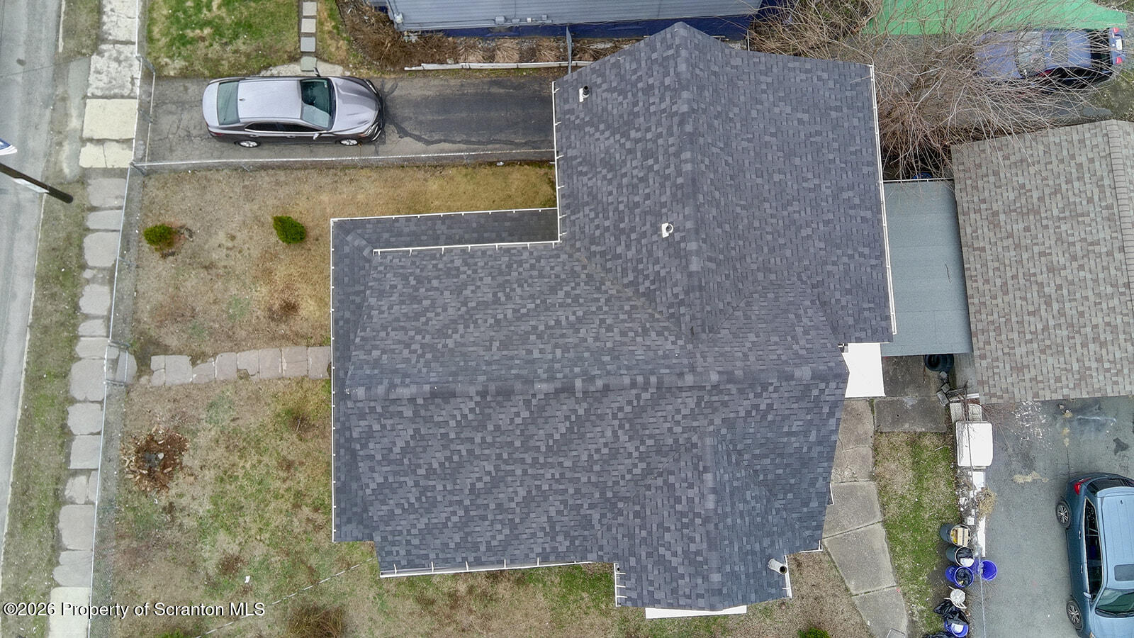 1406 North Main Avenue Scranton, PA 18508 - Photo 27 of 29 view of a bathroom with a shower and a mirror