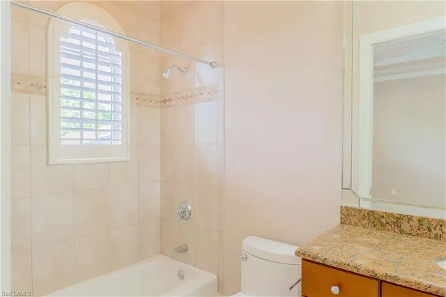 $6,500 | 2915 Coco Lakes Drive, Naples, FL 34105