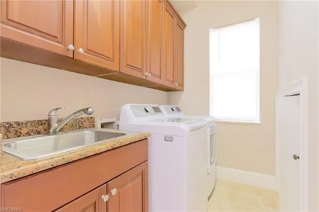 $6,500 | 2915 Coco Lakes Drive, Naples, FL 34105