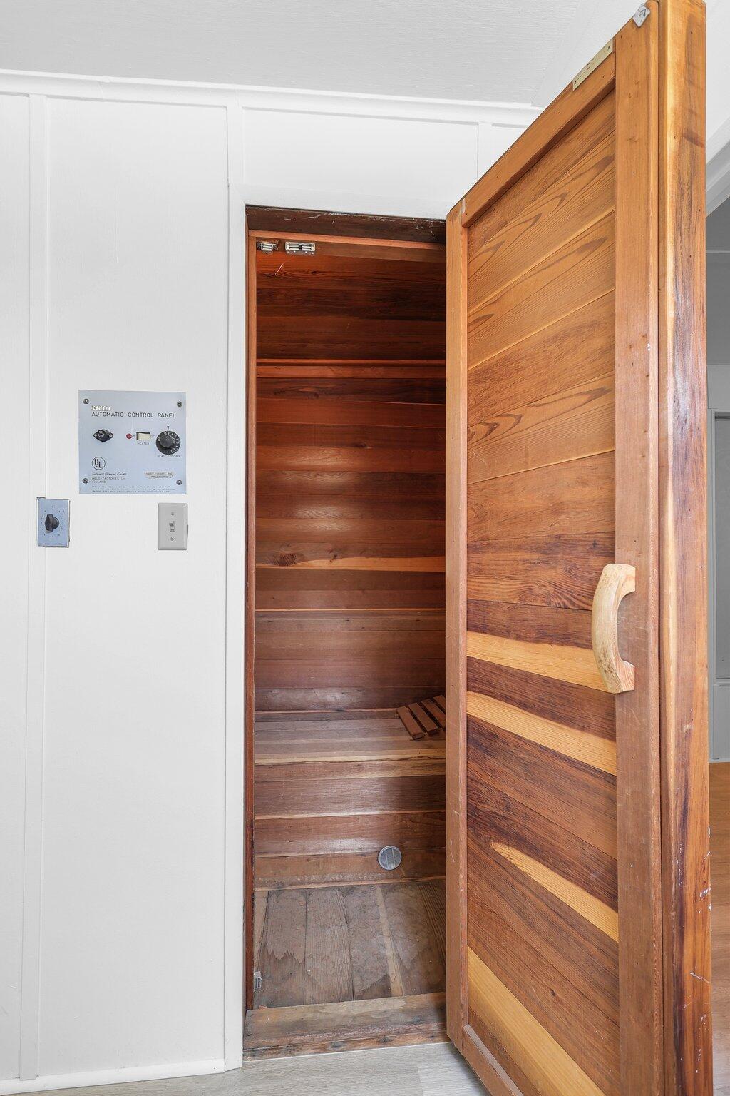 910 Hallmark Drive Redding, CA 96001 - Photo 27 of 40 a view of walk in closet with empty racks