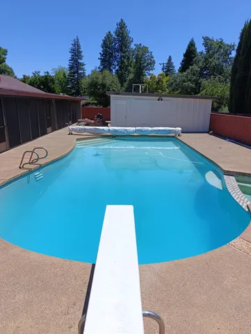 $599,900 | 910 Hallmark Drive, Redding, CA 96001
