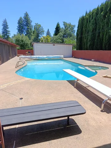 $599,900 | 910 Hallmark Drive, Redding, CA 96001