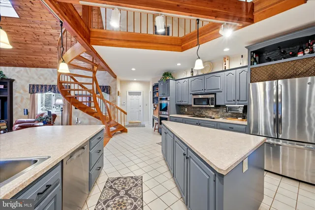 $1,100,000 | 295 Dogwood Drive, Elizabethtown, PA 17022