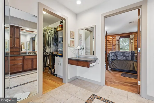 $1,100,000 | 295 Dogwood Drive, Elizabethtown, PA 17022