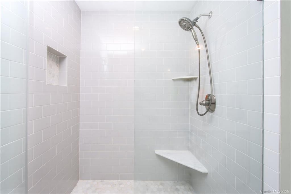 416 Queens Road, Unit 9 Charlotte, NC 28207 - Photo 13 of 24 Gallery Image 13