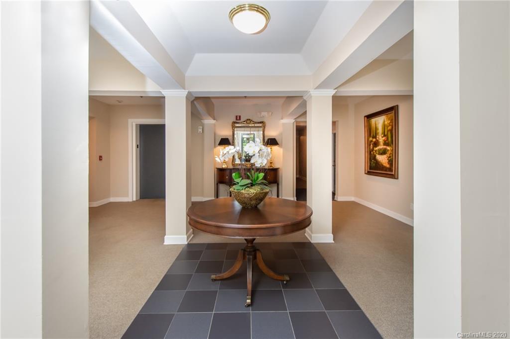 416 Queens Road, Unit 9 Charlotte, NC 28207 - Photo 23 of 24 Gallery Image 23