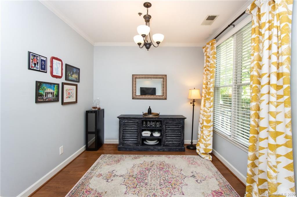 416 Queens Road, Unit 9 Charlotte, NC 28207 - Photo 6 of 24 Gallery Image 6