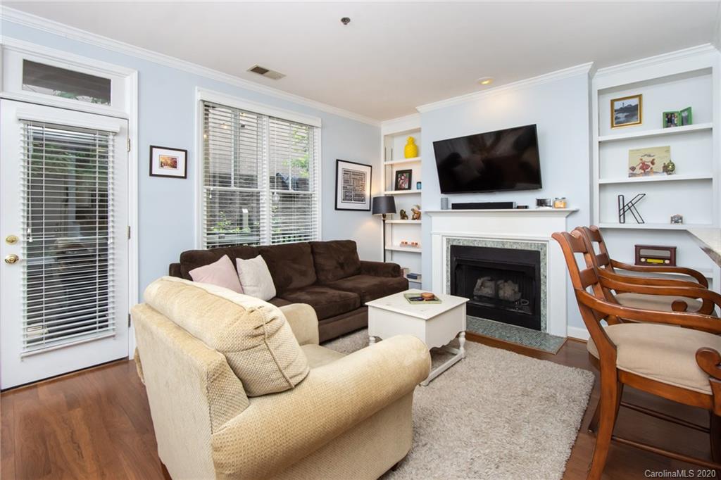 416 Queens Road, Unit 9 Charlotte, NC 28207 - Photo 10 of 24 Gallery Image 10